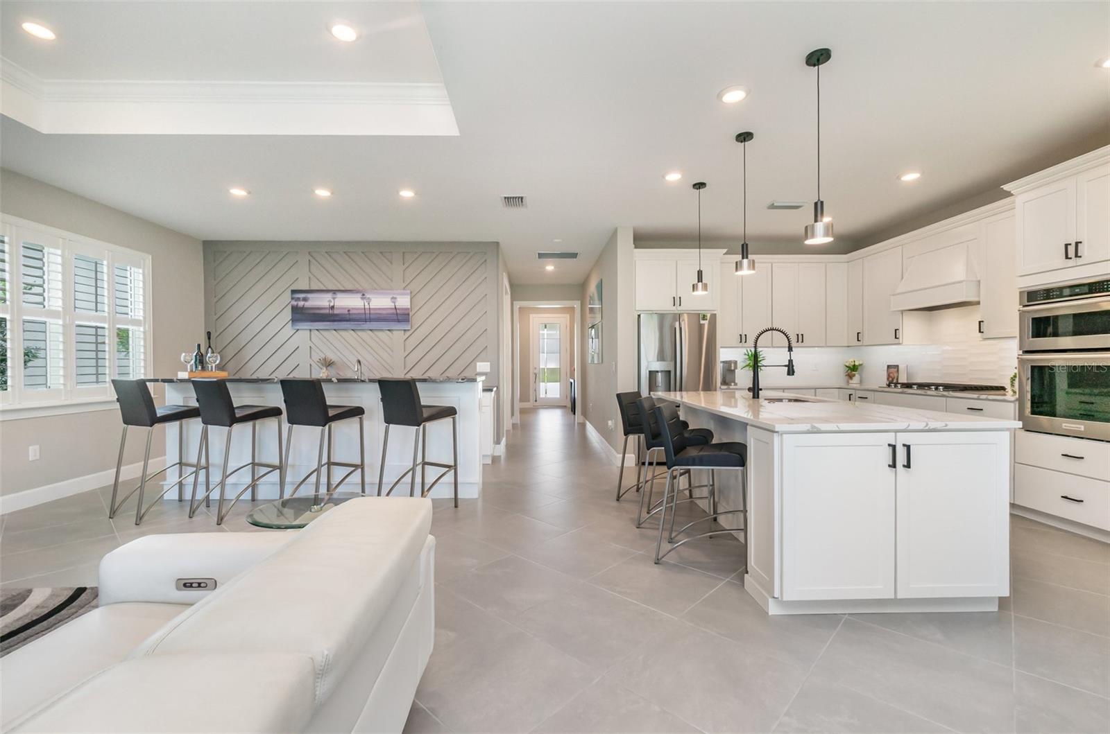 Image 12 of 63 For 10109 Beachwalk Drive