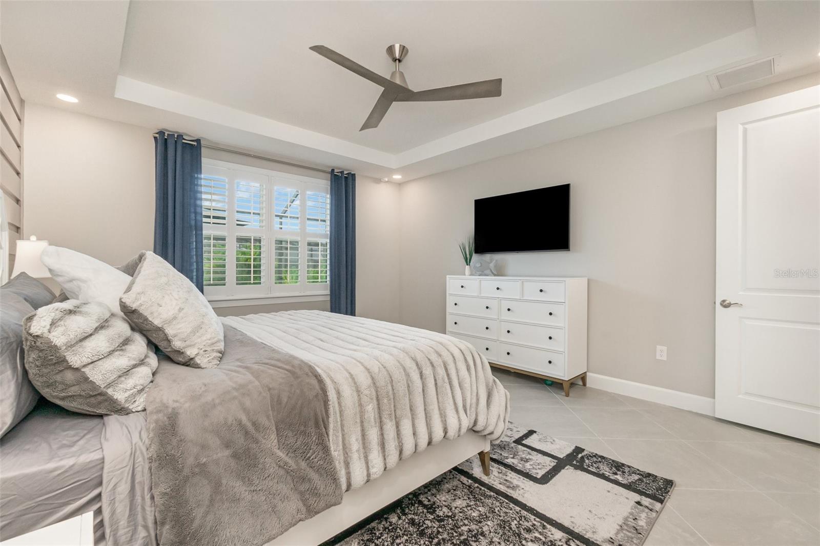 Image 19 of 63 For 10109 Beachwalk Drive