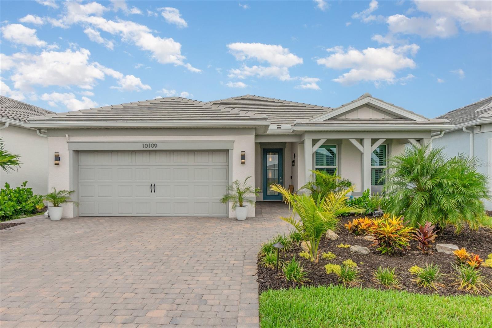 Image 49 of 63 For 10109 Beachwalk Drive