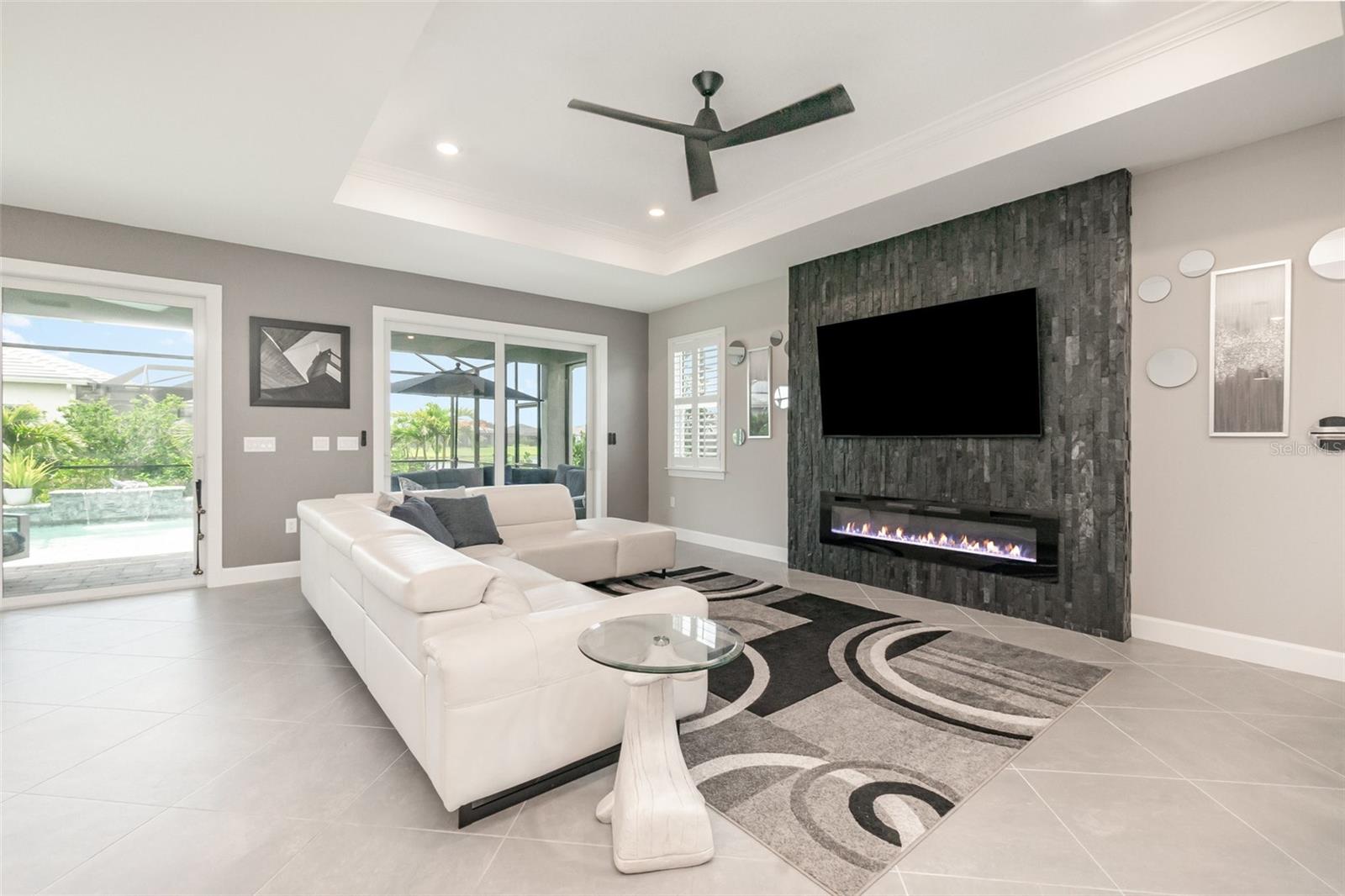 Image 6 of 63 For 10109 Beachwalk Drive