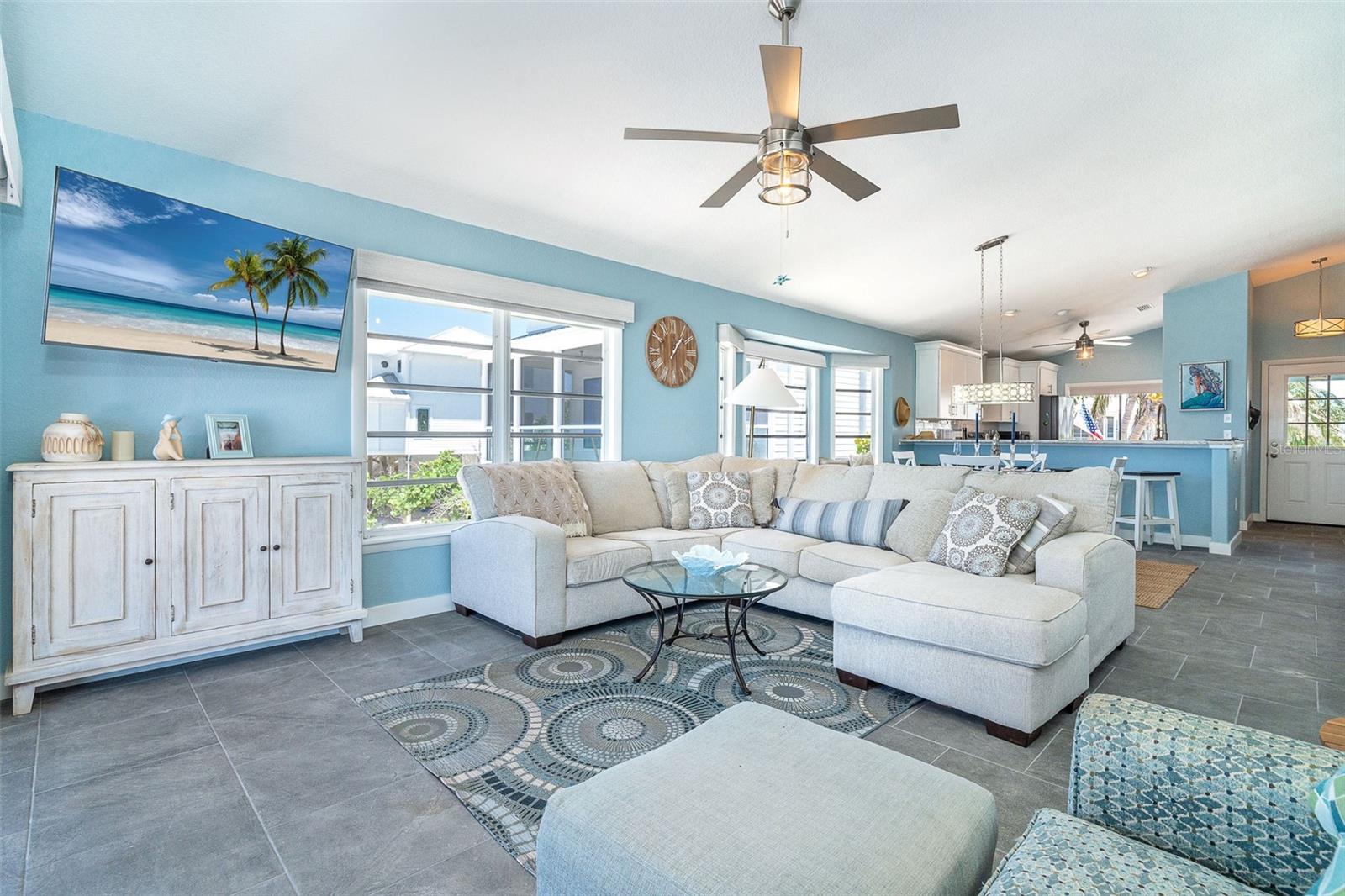 Image 18 of 50 For 301 Gulf Boulevard 407