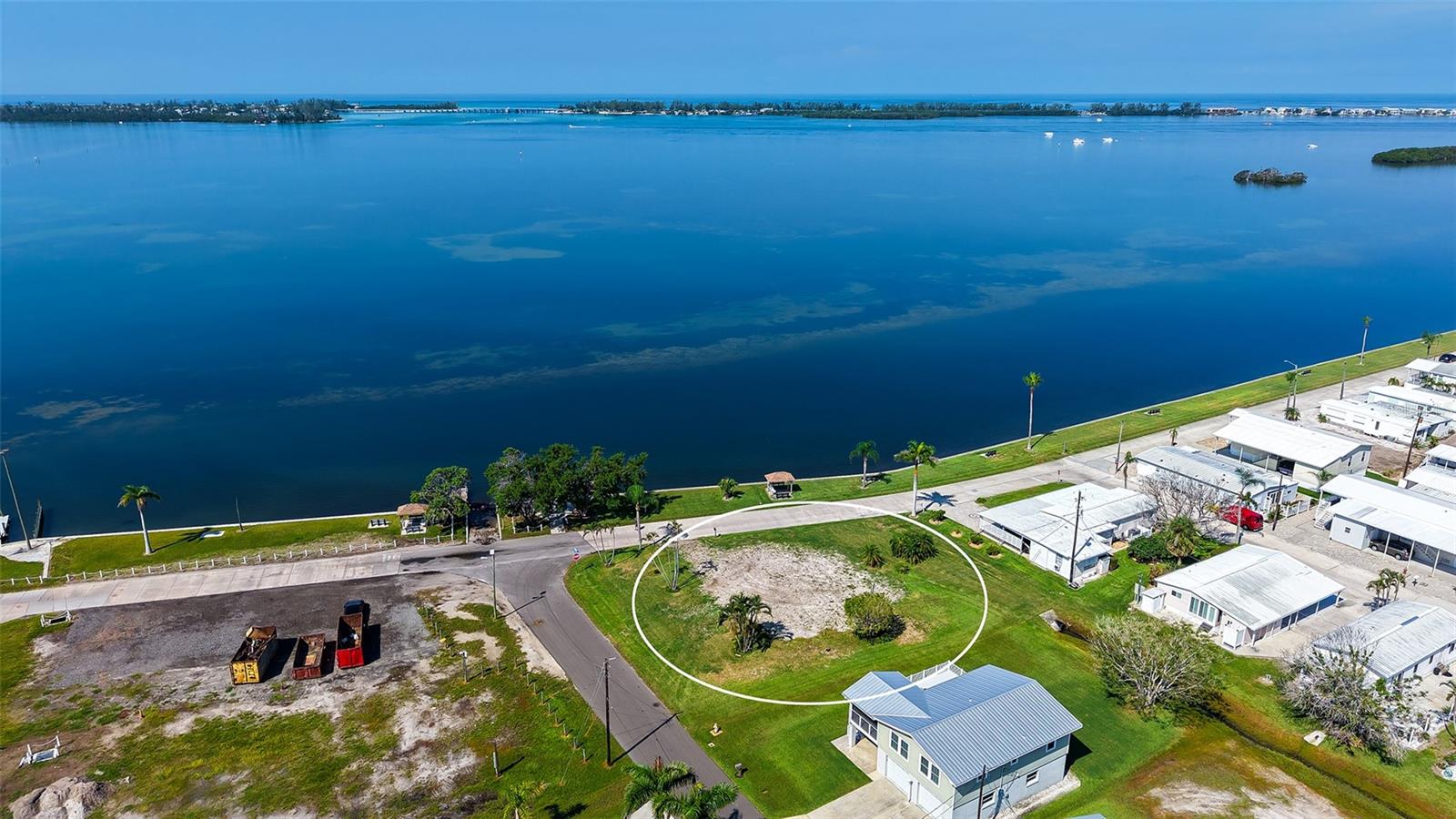 Image 25 of 53 For 10315 Cortez Road W 1-2 Bv