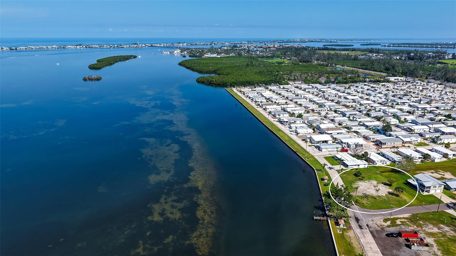 Image 39 of 53 For 10315 Cortez Road W 1-2 Bv