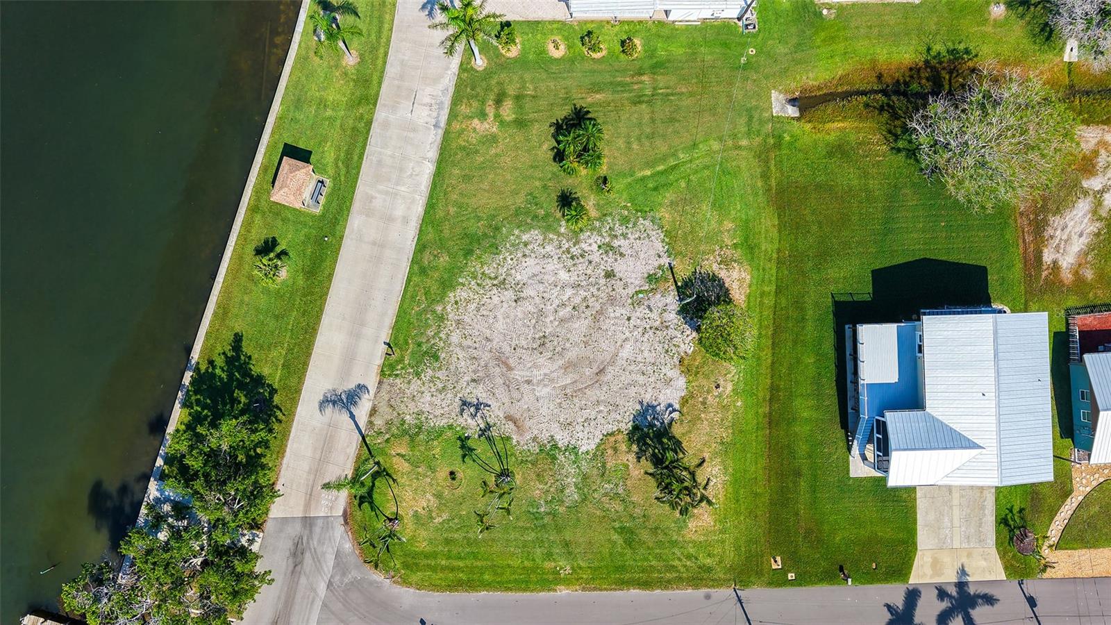 Image 46 of 53 For 10315 Cortez Road W 1-2 Bv