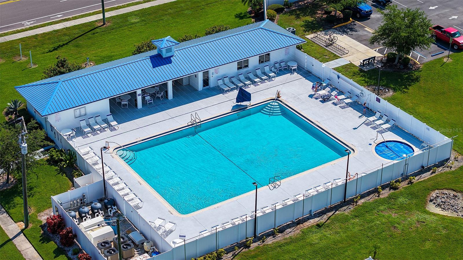 Image 48 of 53 For 10315 Cortez Road W 1-2 Bv