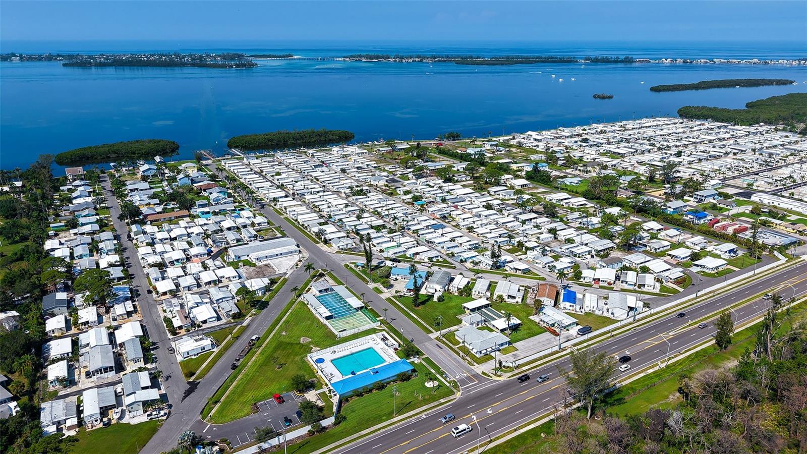 Image 50 of 53 For 10315 Cortez Road W 1-2 Bv