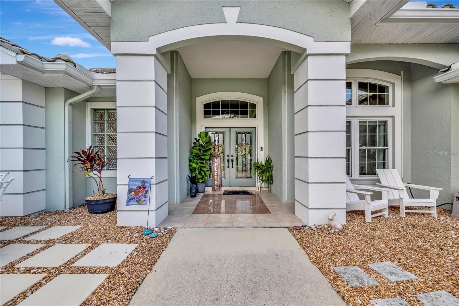 Image 6 of 52 For 8173 Misty Oaks Boulevard