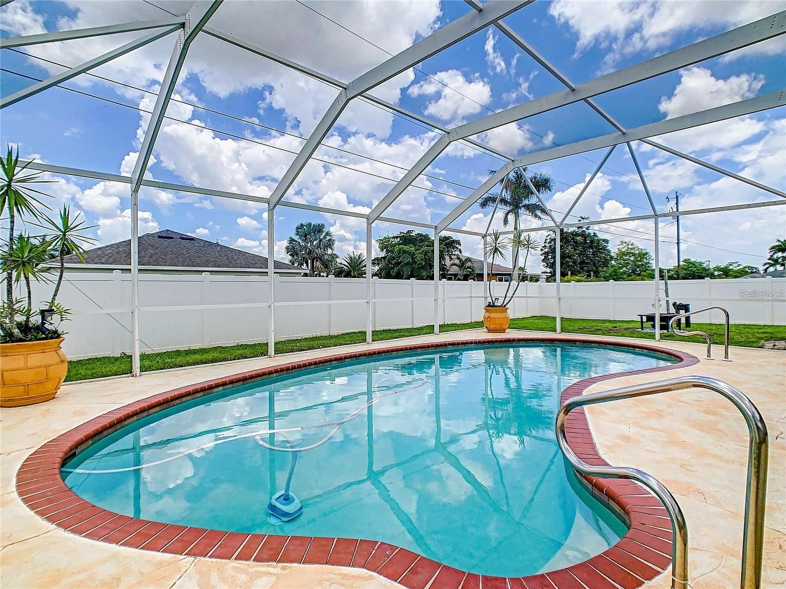 Image 10 of 14 For 421 Tropicana Parkway E