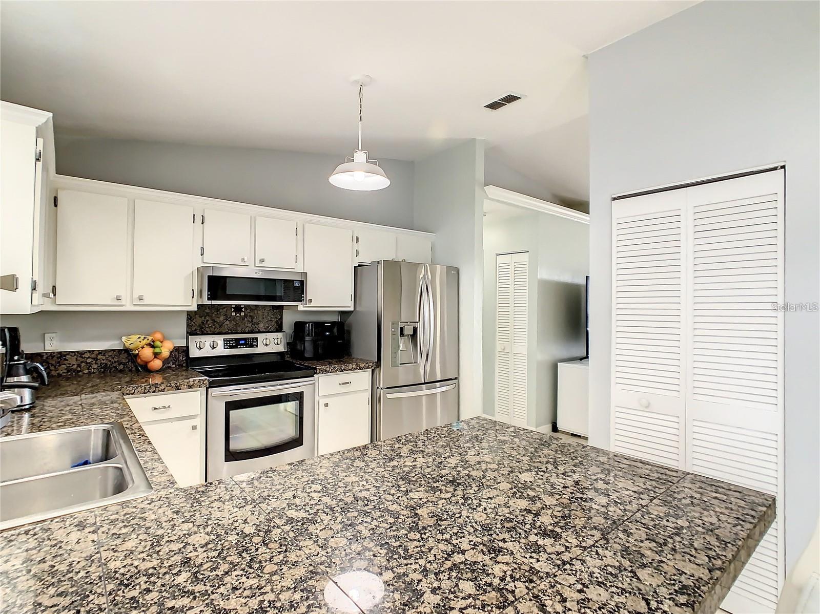 Image 5 of 14 For 421 Tropicana Parkway E