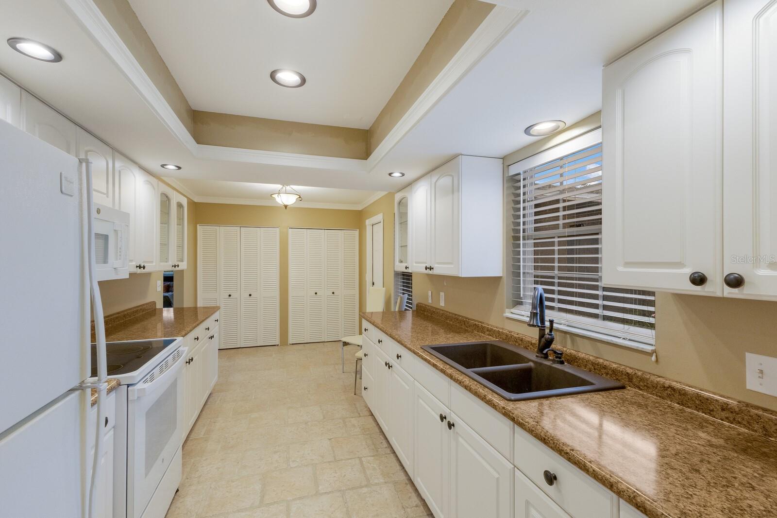 Image 12 of 43 For 2211 42nd Street W