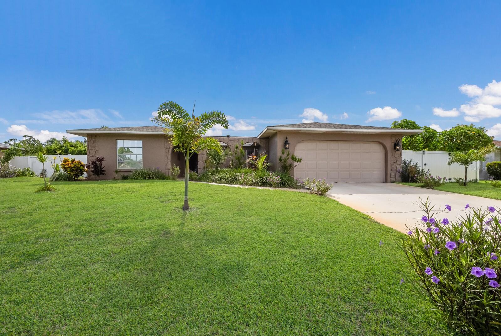 Image 3 of 43 For 2211 42nd Street W