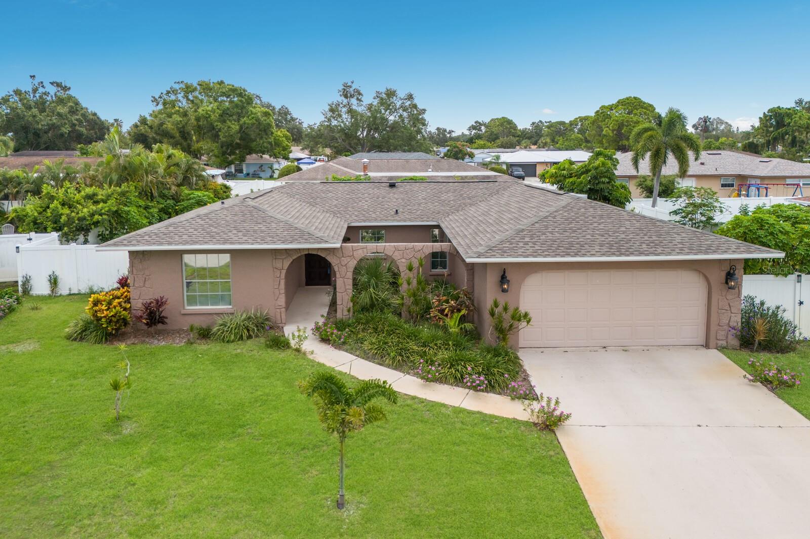 Image 30 of 43 For 2211 42nd Street W
