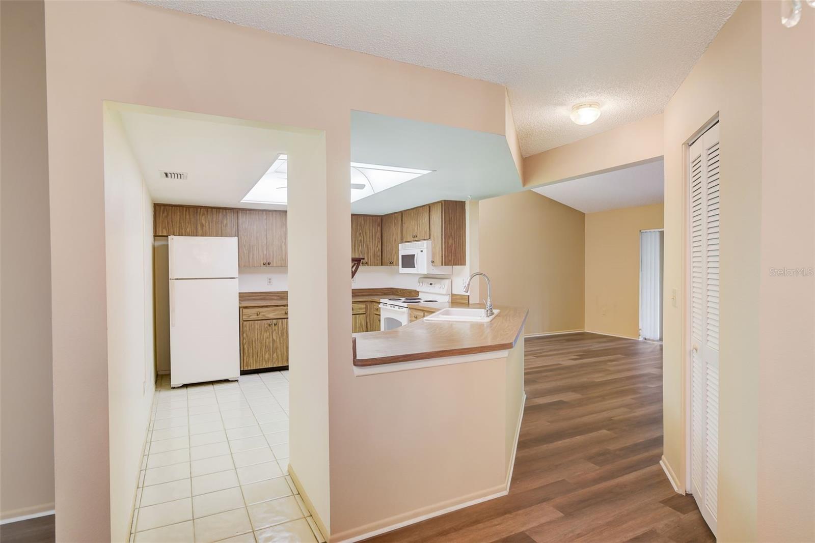 Image 12 of 50 For 1203 Tallywood Drive 7002