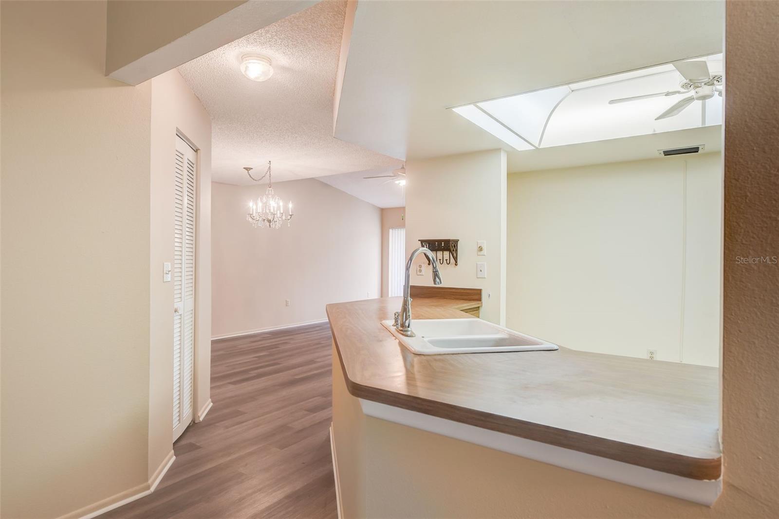 Image 16 of 50 For 1203 Tallywood Drive 7002