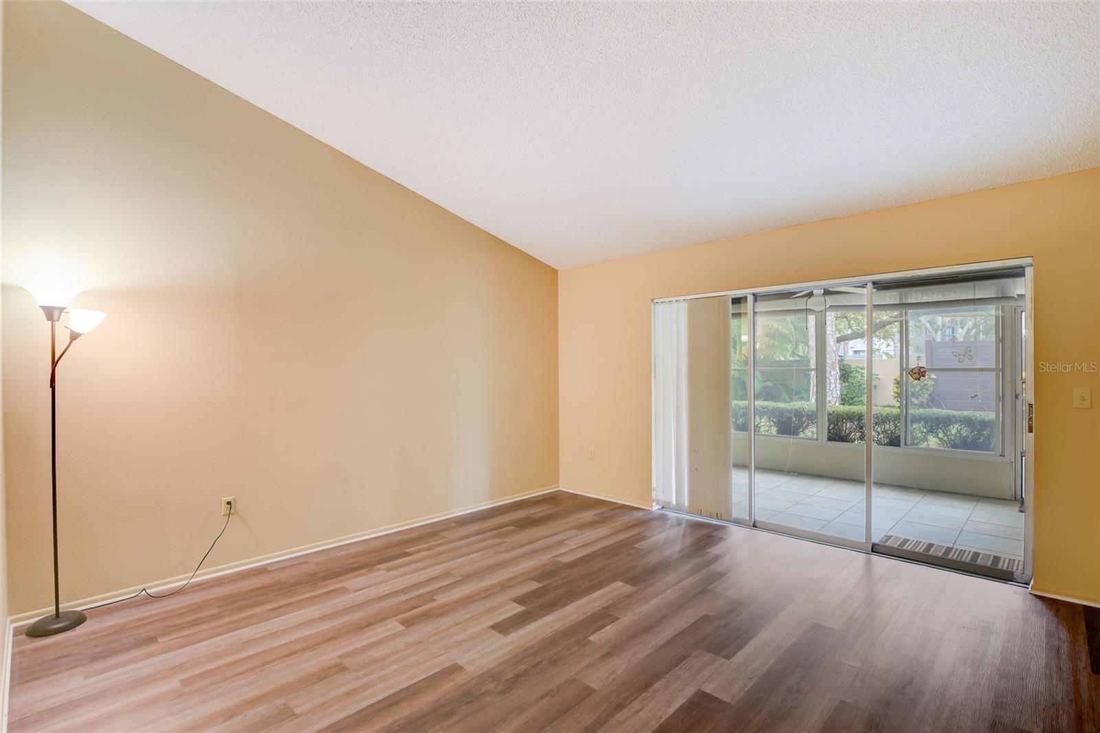Image 18 of 50 For 1203 Tallywood Drive 7002