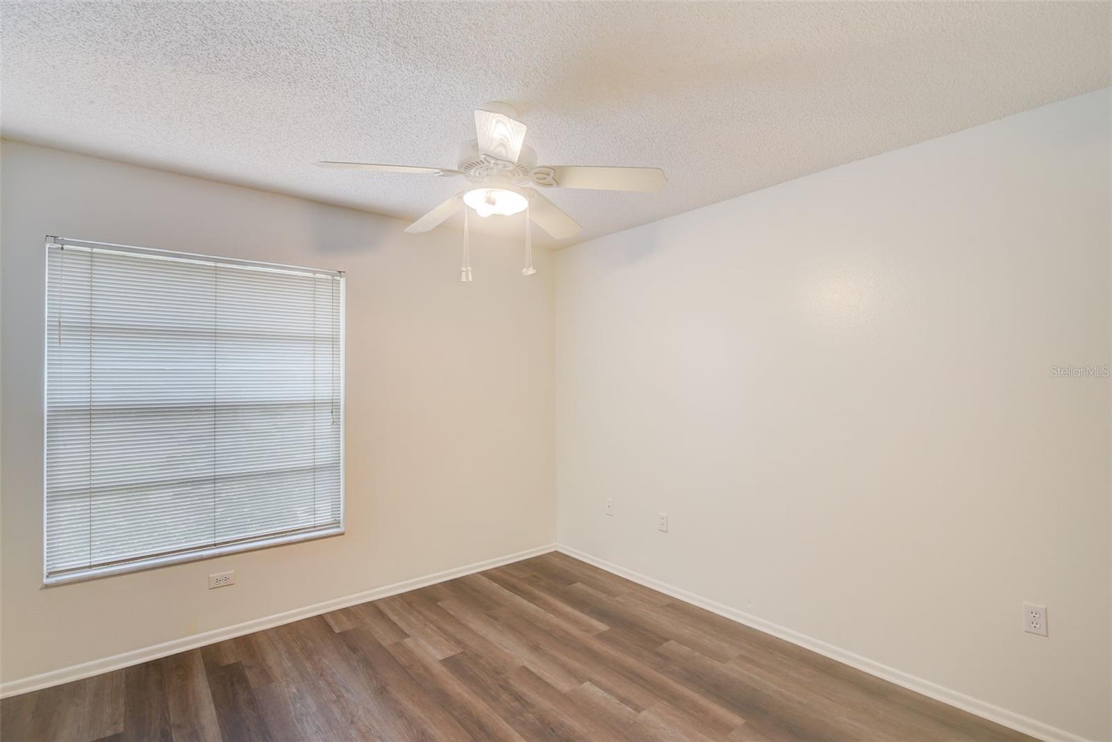 Image 21 of 50 For 1203 Tallywood Drive 7002