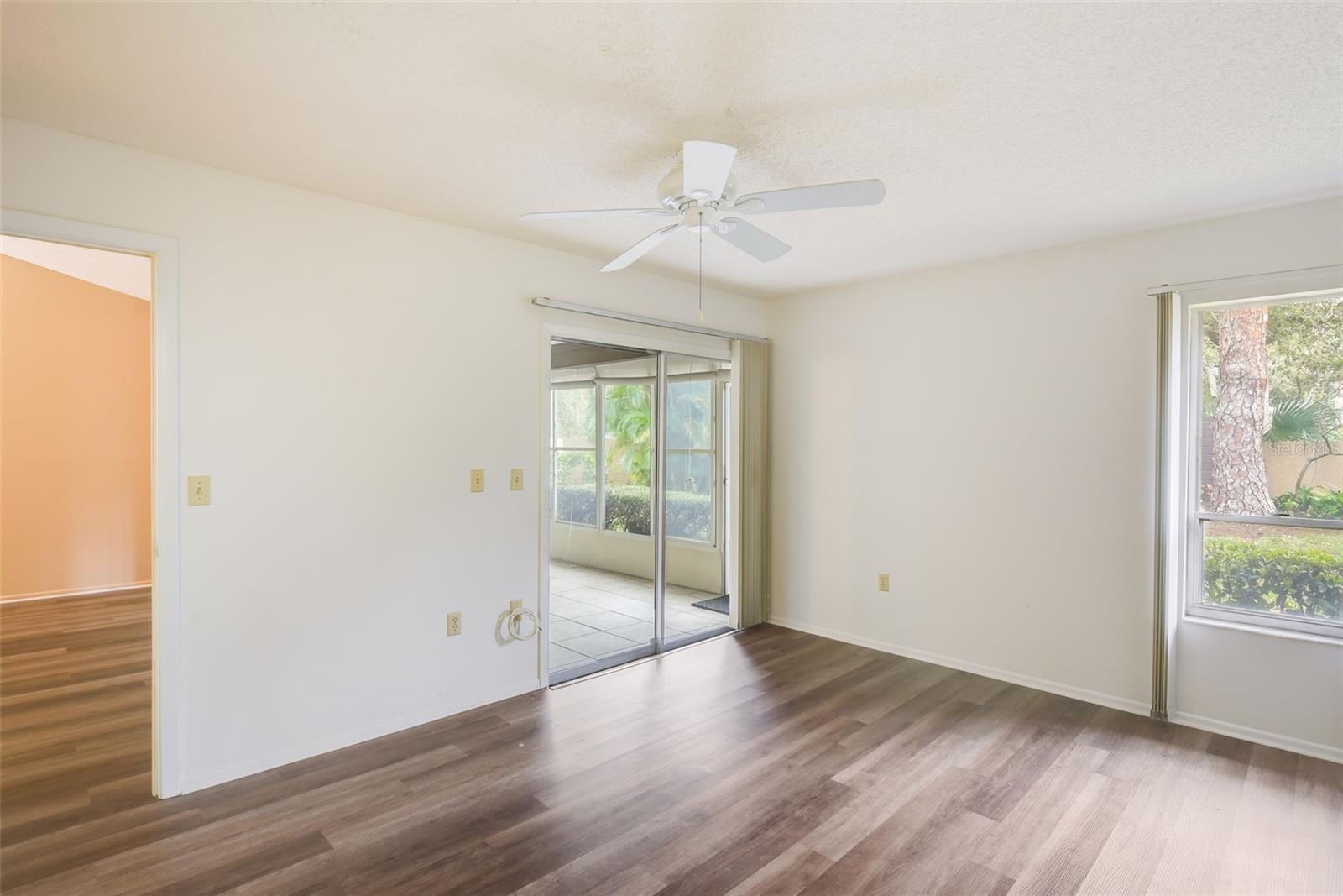 Image 30 of 50 For 1203 Tallywood Drive 7002