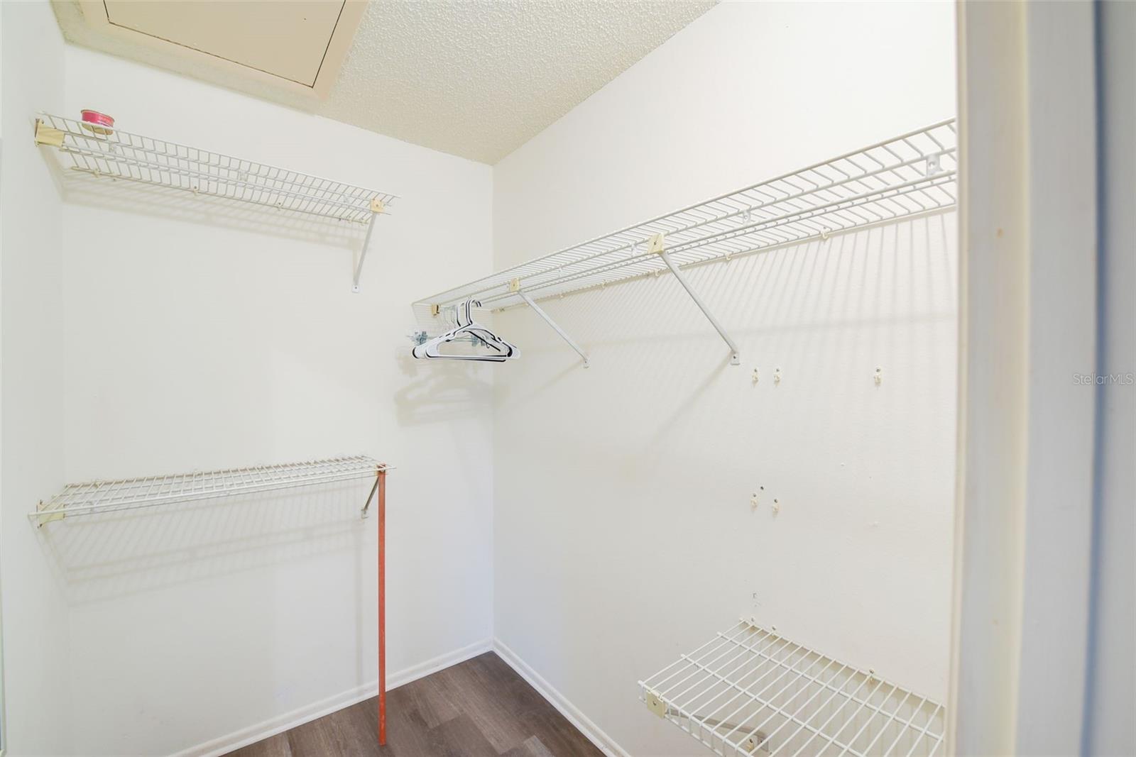 Image 33 of 50 For 1203 Tallywood Drive 7002