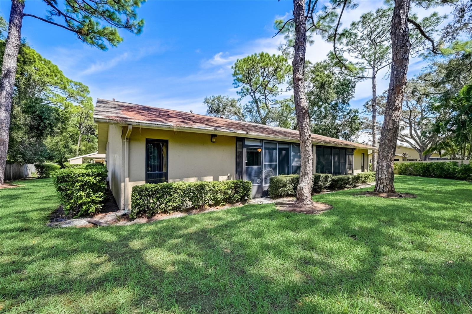 Image 37 of 50 For 1203 Tallywood Drive 7002