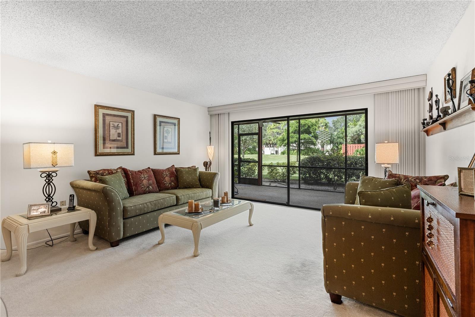 Image 12 of 32 For 530 Spring Lakes Boulevard