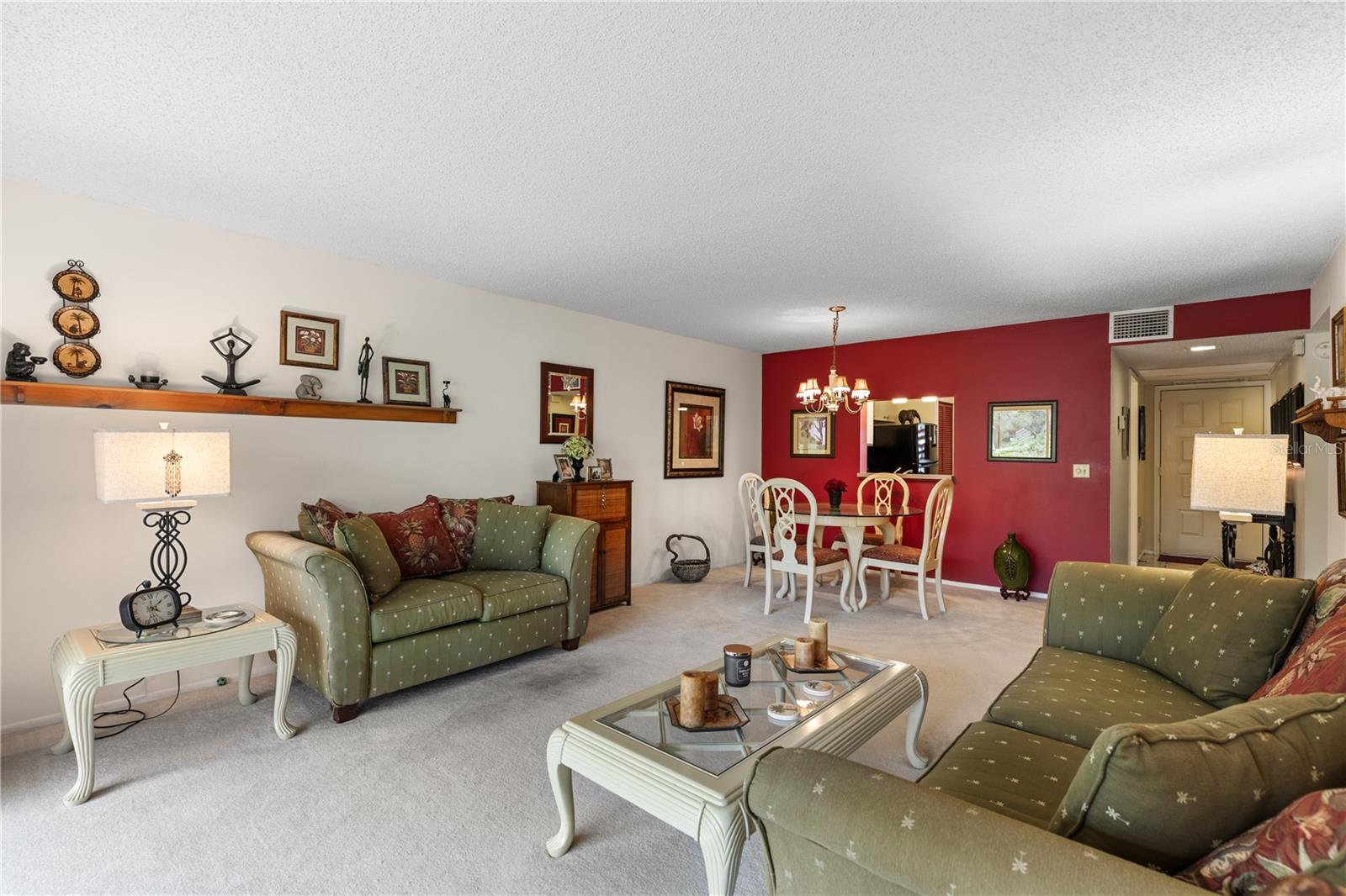 Image 13 of 32 For 530 Spring Lakes Boulevard