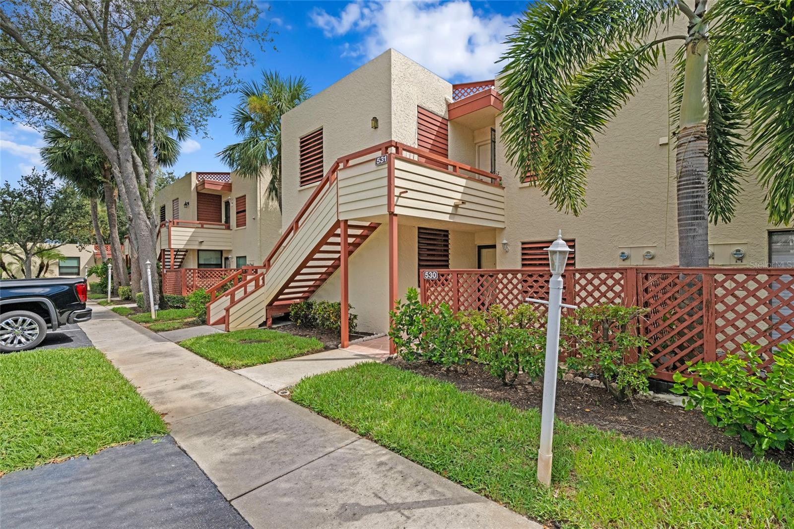 Image 2 of 32 For 530 Spring Lakes Boulevard