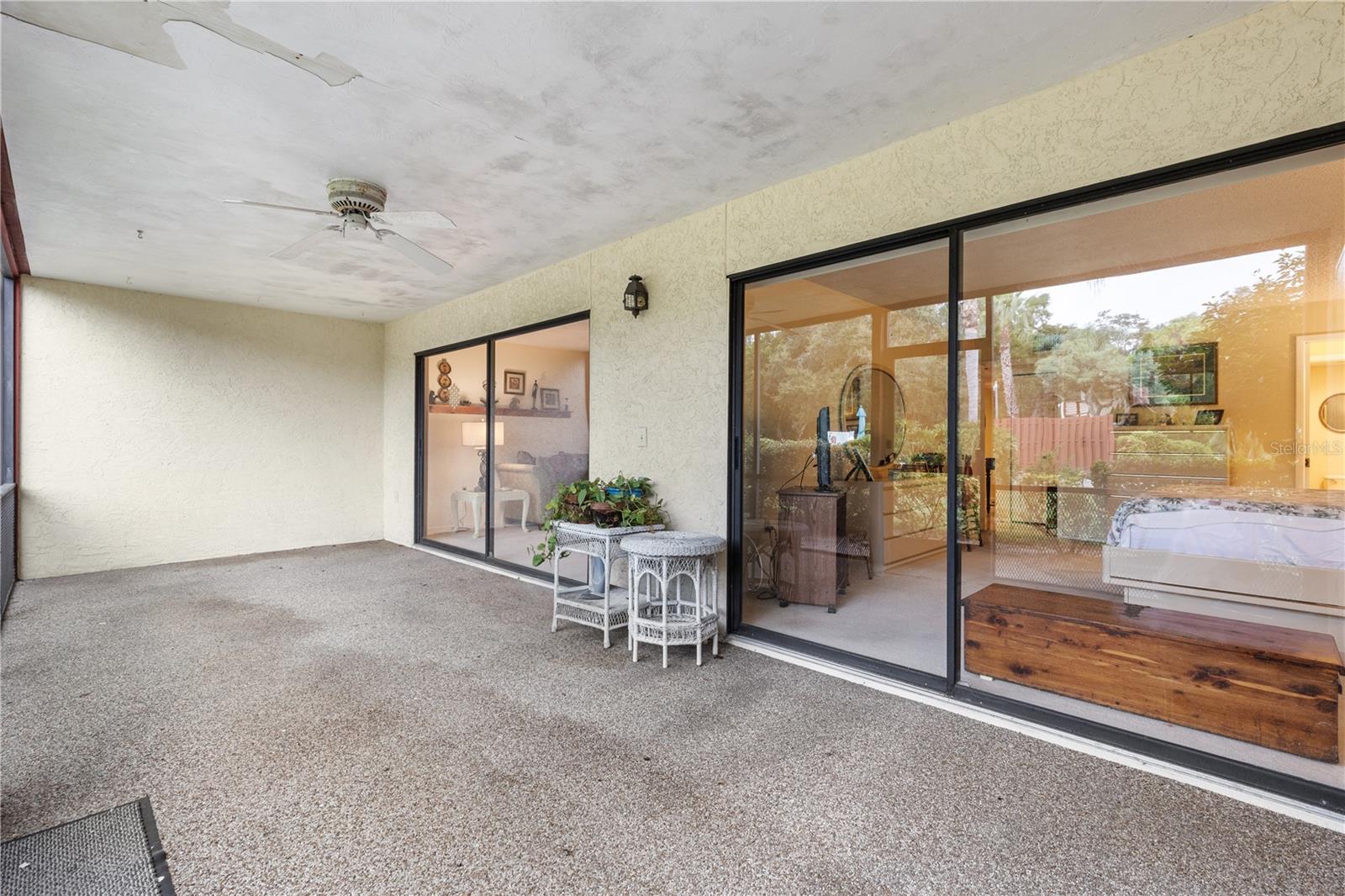 Image 25 of 32 For 530 Spring Lakes Boulevard