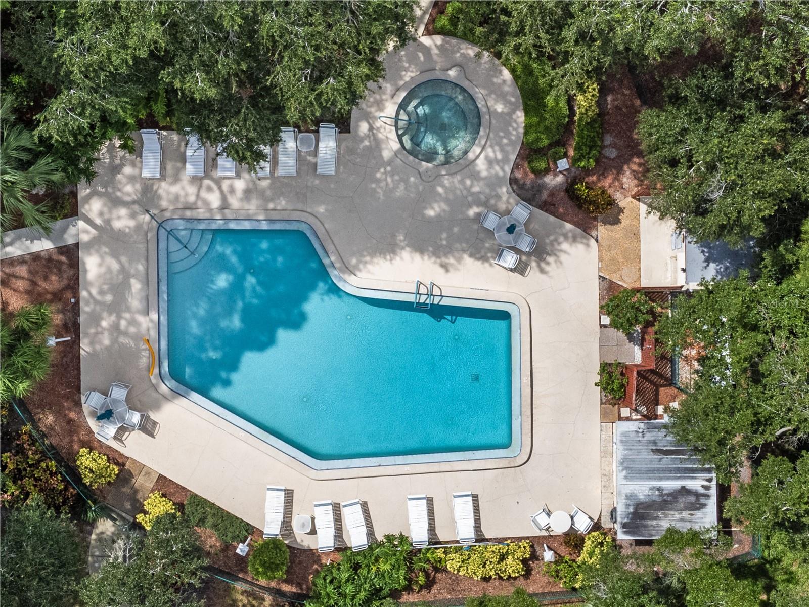 Image 32 of 32 For 530 Spring Lakes Boulevard