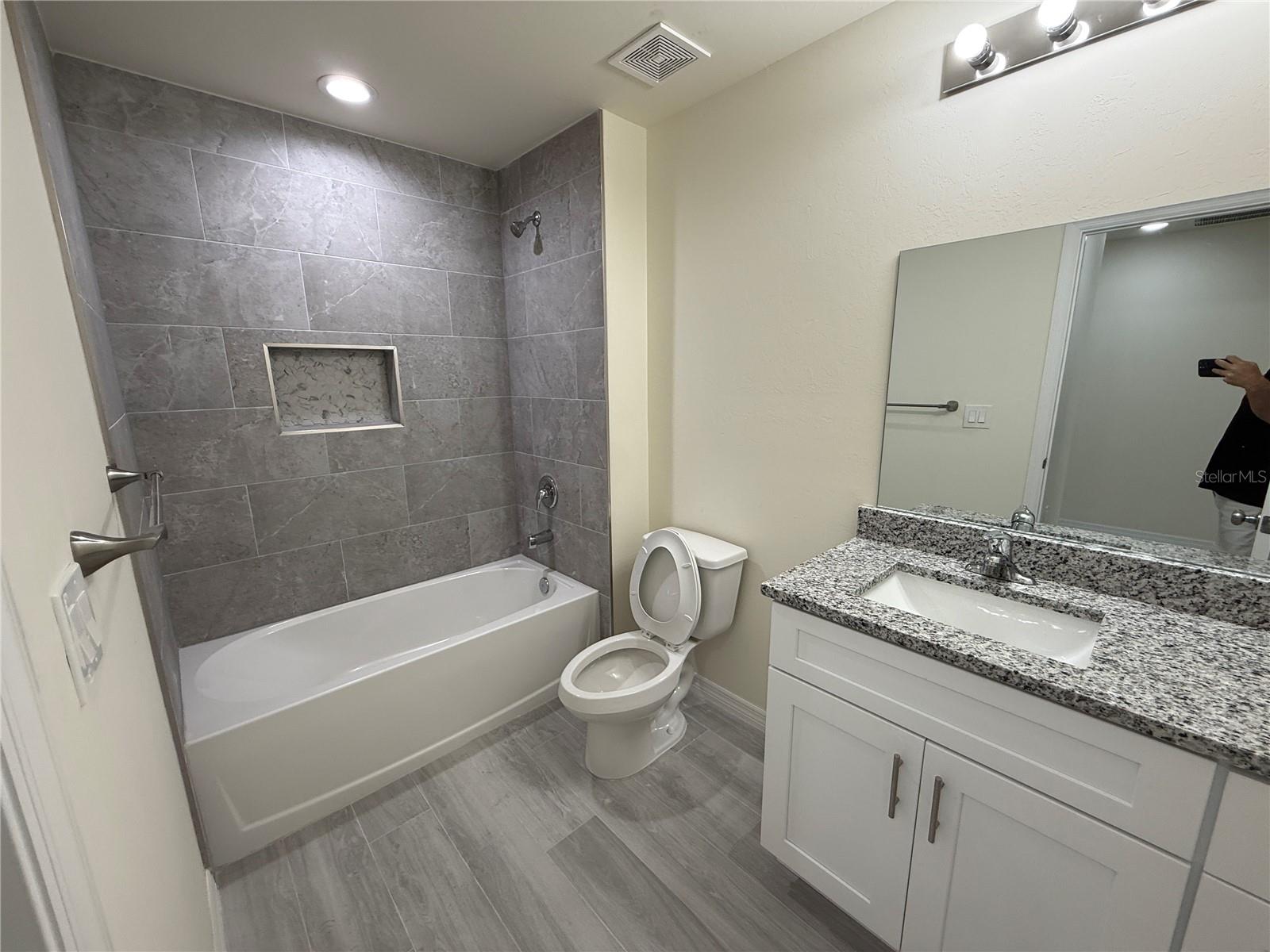 Image 12 of 23 For 2846 Coldwater Lane