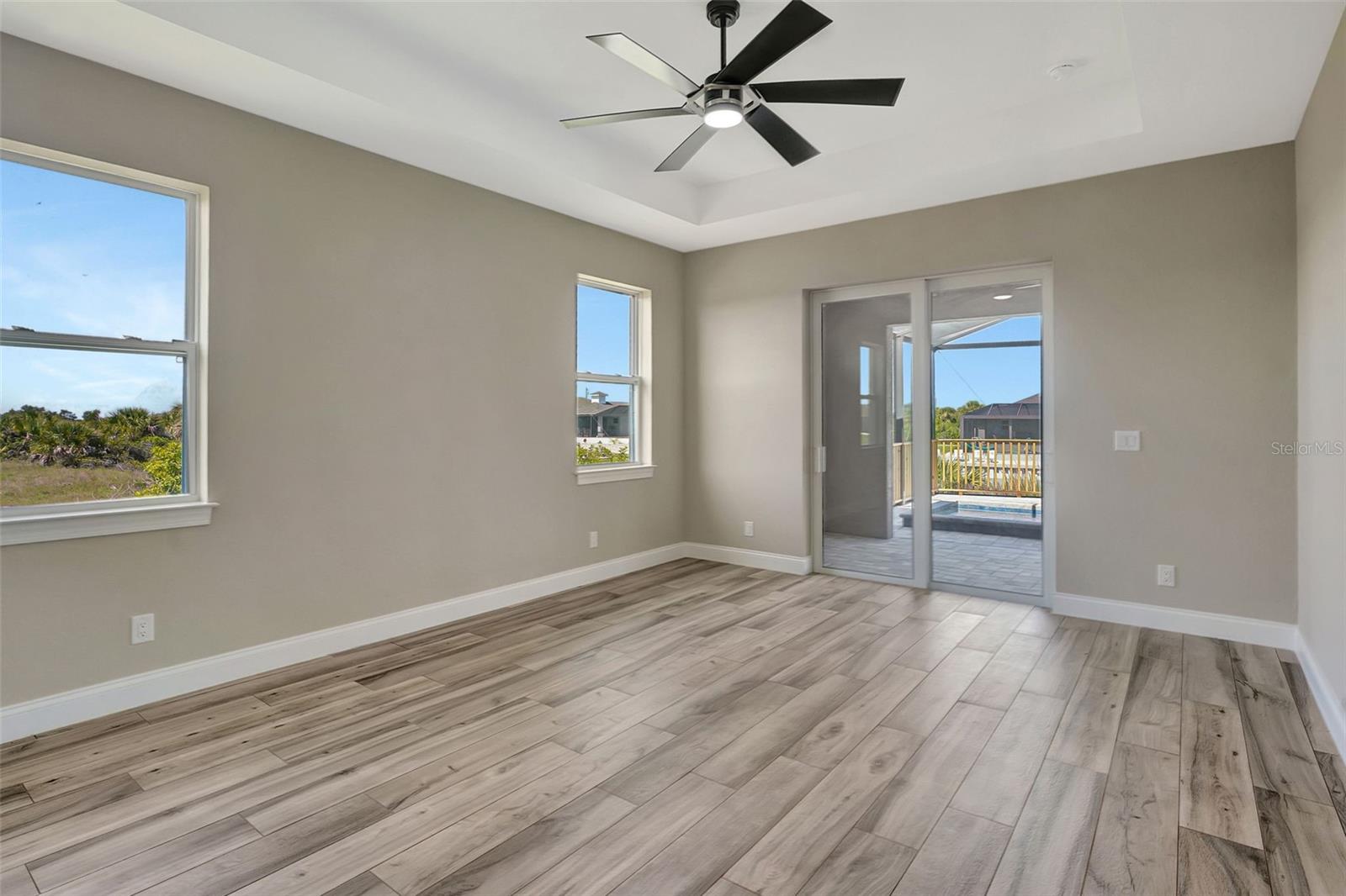 Image 25 of 76 For 10812 Mcalester Circle