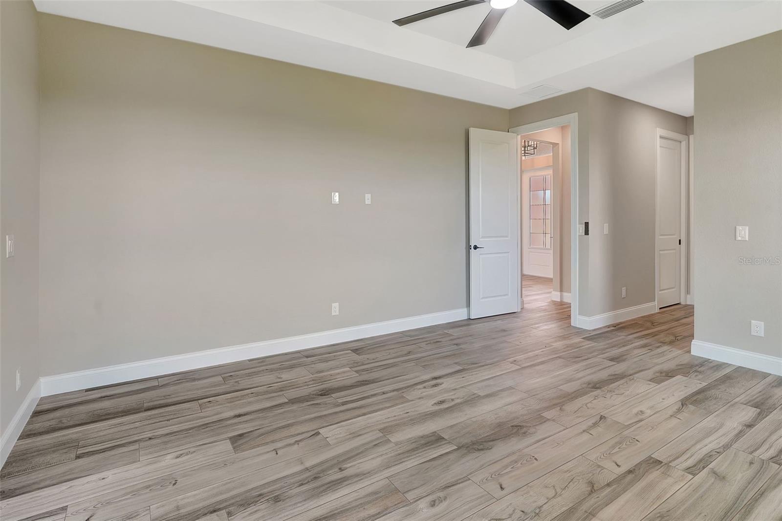 Image 27 of 76 For 10812 Mcalester Circle