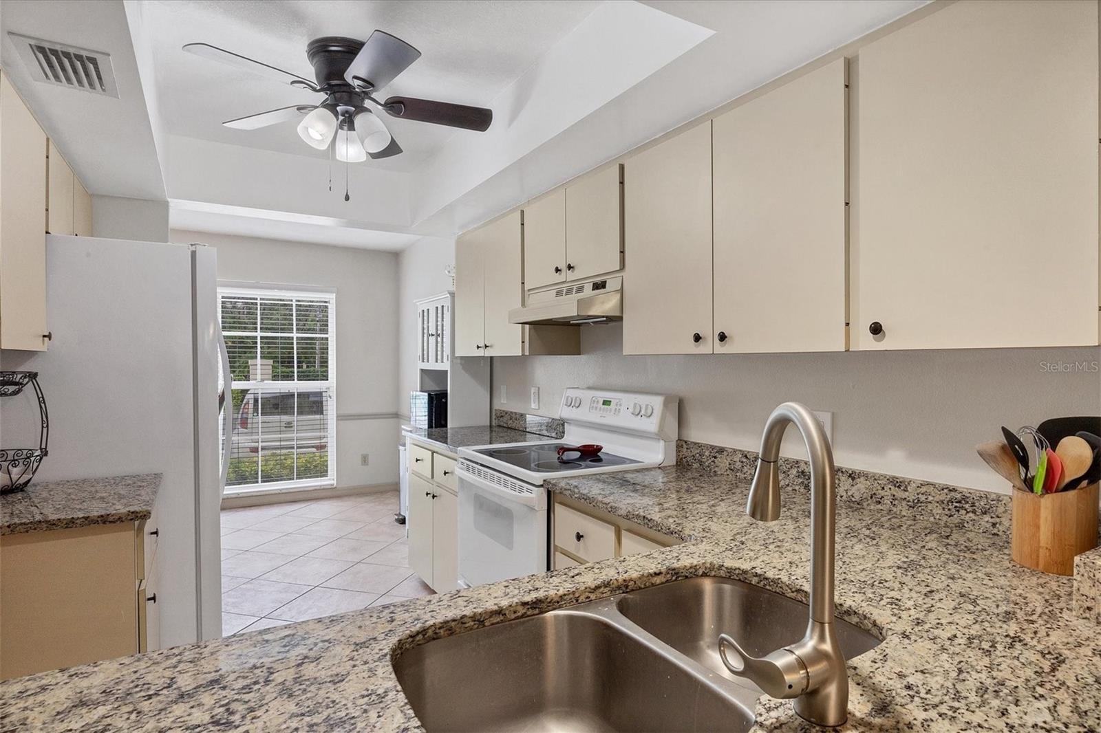 Image 11 of 58 For 4483 Longmeadow  71