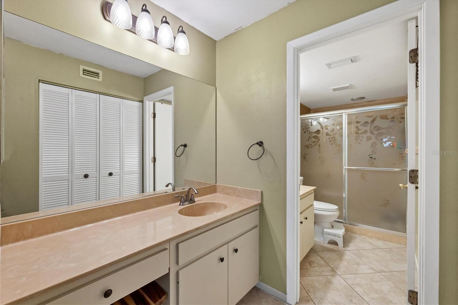 Image 19 of 58 For 4483 Longmeadow  71