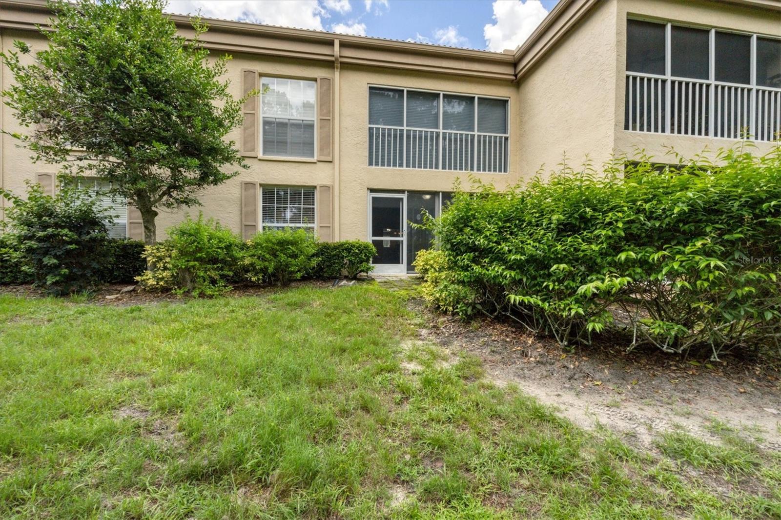 Image 30 of 58 For 4483 Longmeadow  71