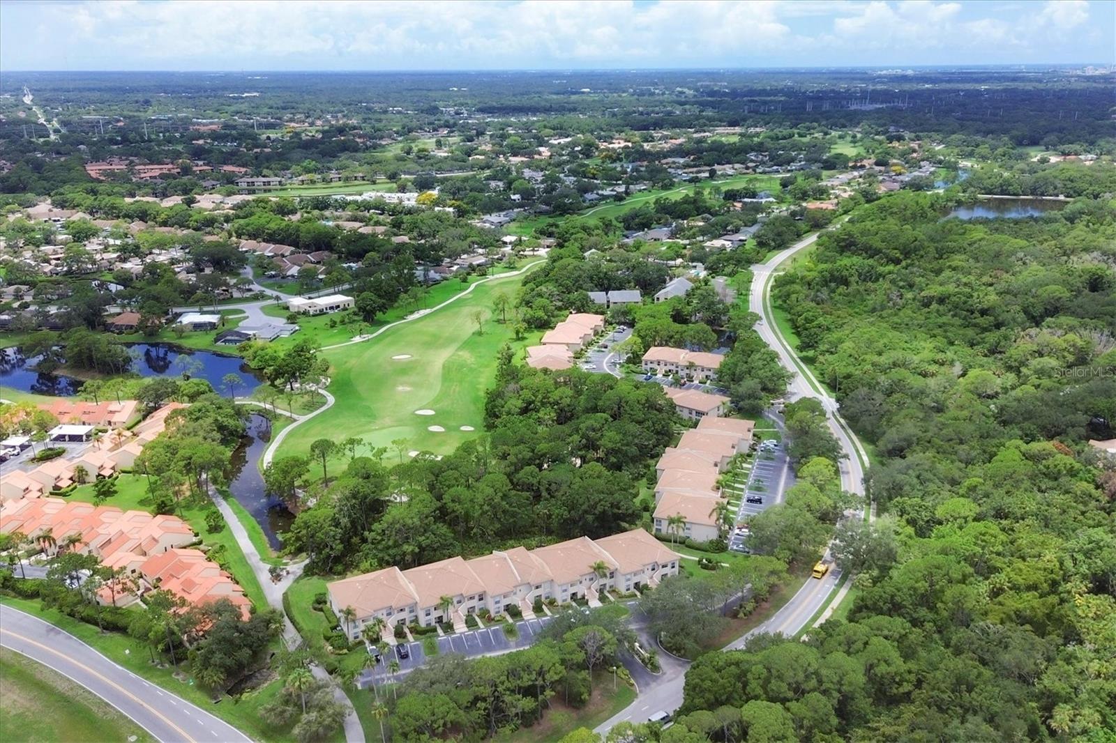 Image 36 of 58 For 4483 Longmeadow  71