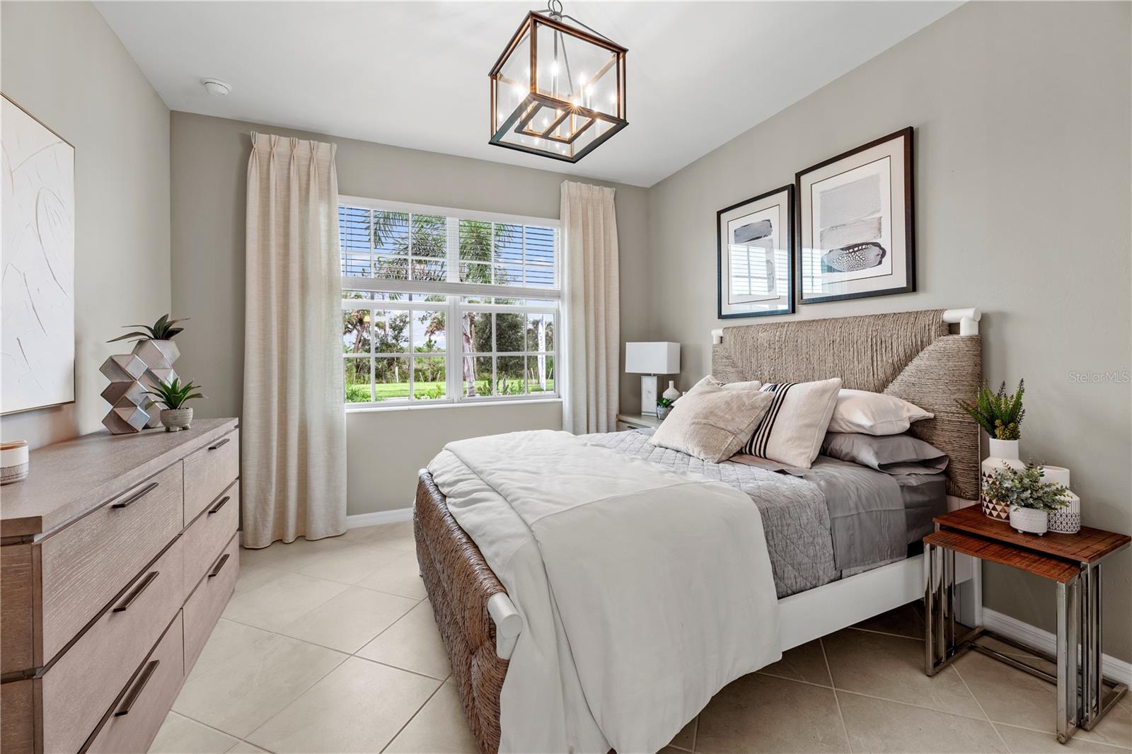 Image 10 of 37 For 11490 Burgundy Drive