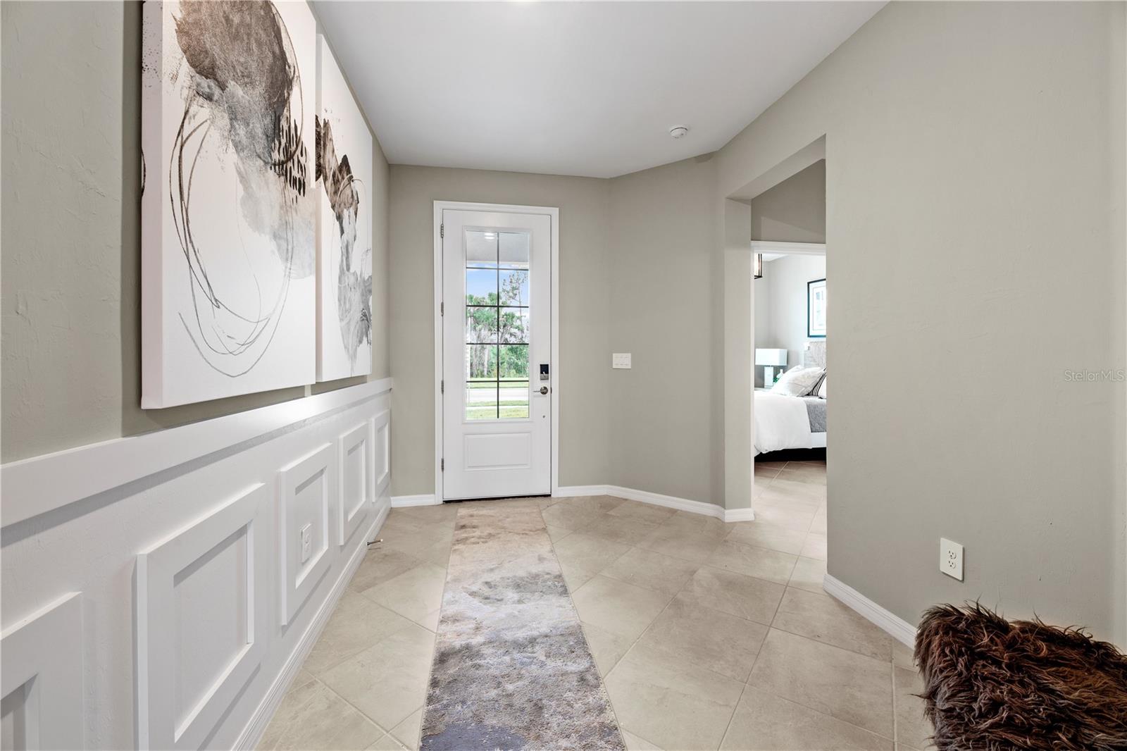 Image 16 of 37 For 11490 Burgundy Drive