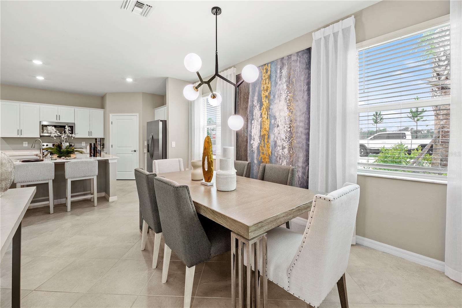 Image 24 of 37 For 11490 Burgundy Drive