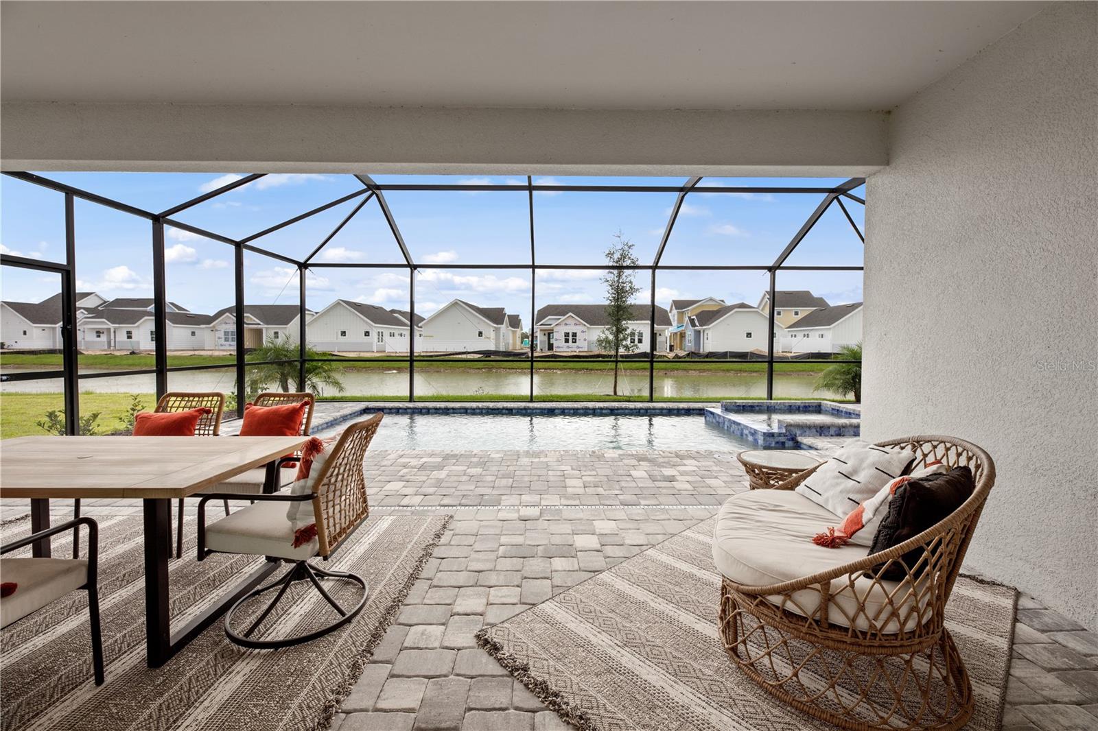 Image 31 of 37 For 11490 Burgundy Drive