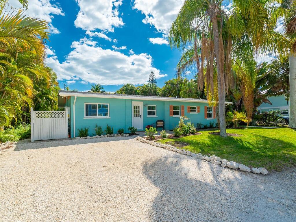 Details for 307 57th Street, HOLMES BEACH, FL 34217