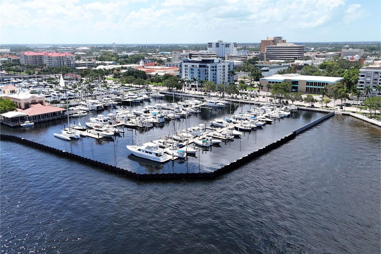 Image 35 of 36 For 217 9th Street E