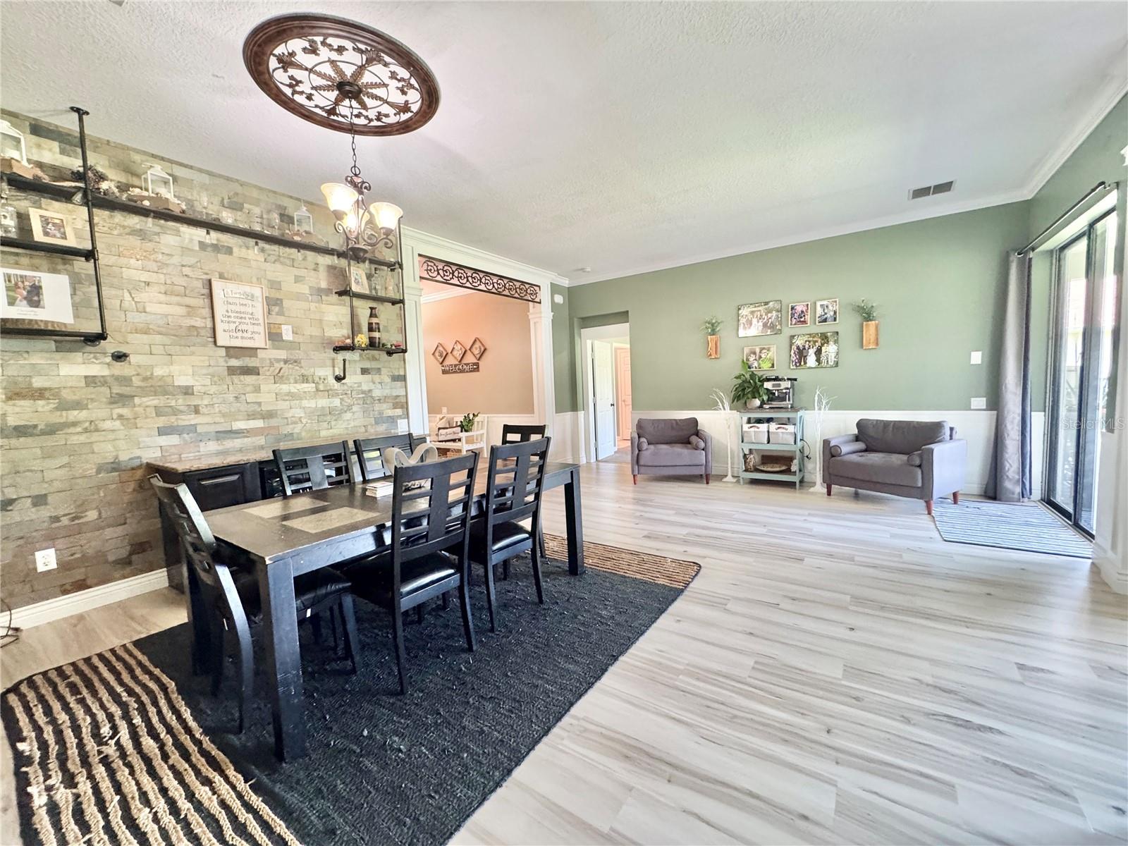 Image 13 of 79 For 4818 100th Drive E