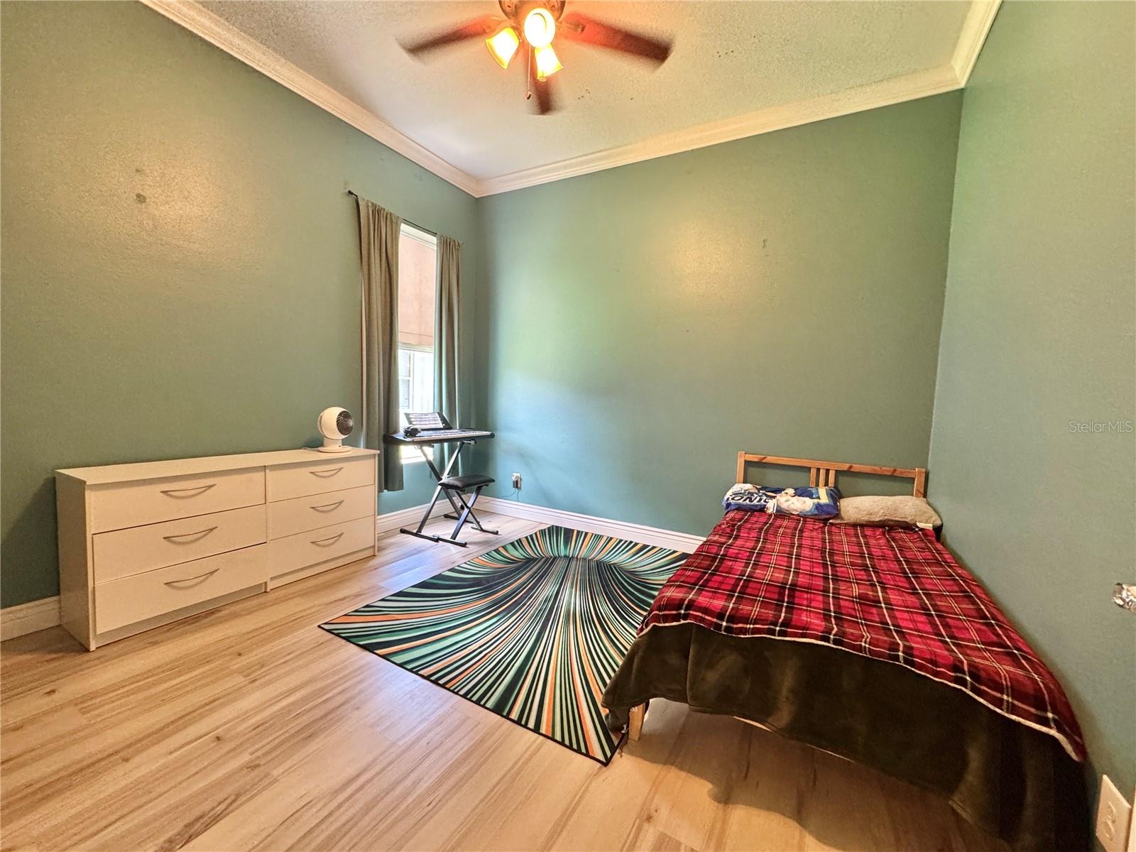 Image 34 of 79 For 4818 100th Drive E