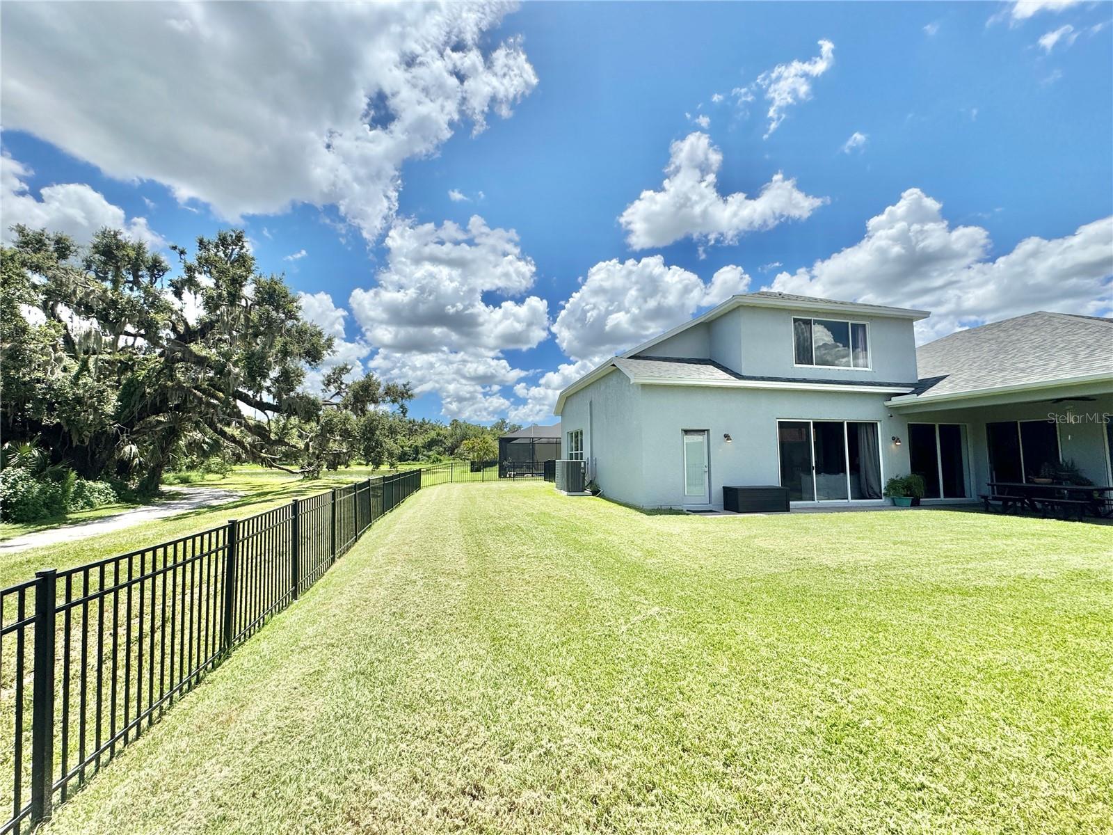Image 4 of 79 For 4818 100th Drive E