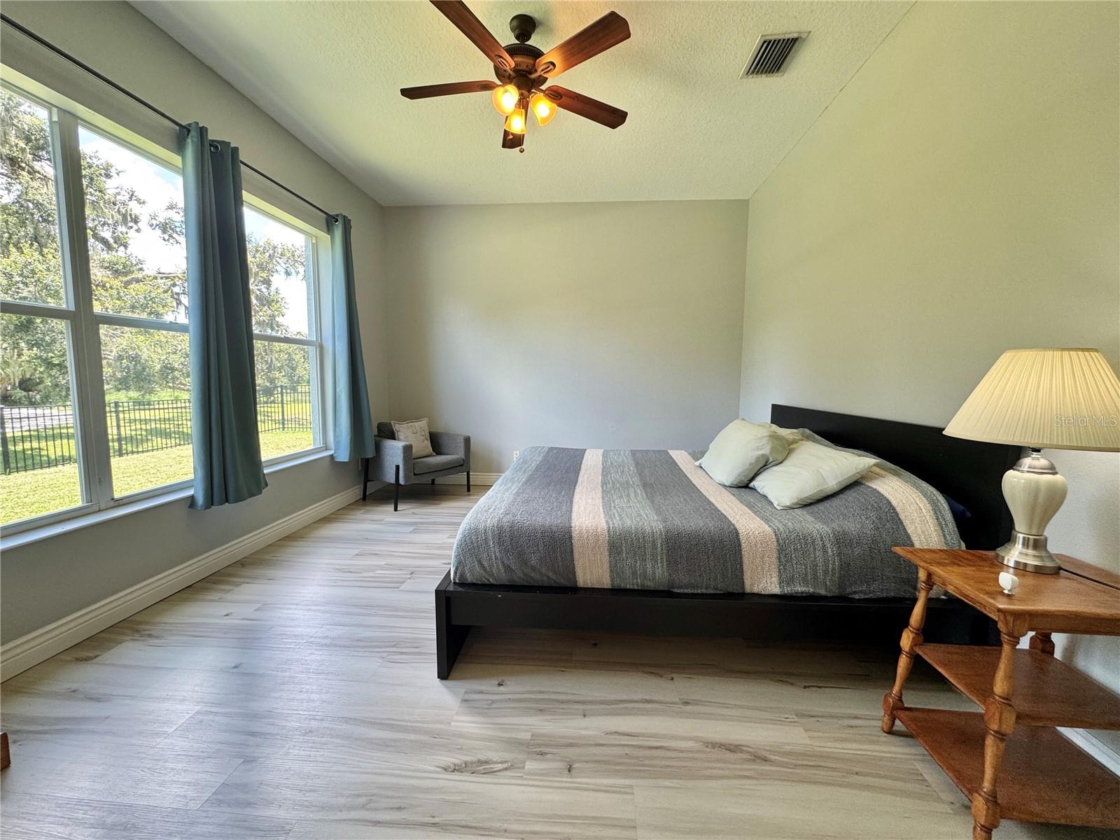 Image 40 of 79 For 4818 100th Drive E