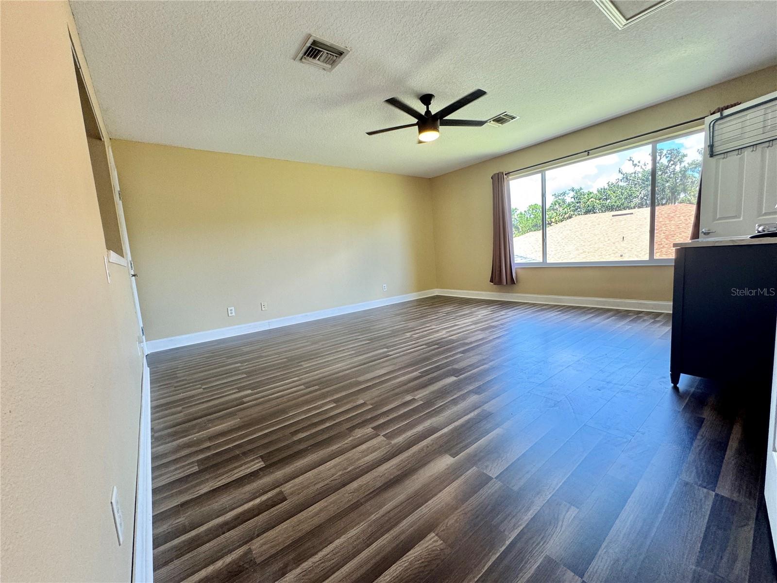 Image 47 of 79 For 4818 100th Drive E