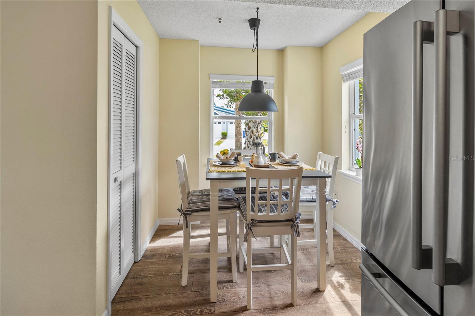 Image 28 of 42 For 1221 Siesta Bayside Drive 1221
