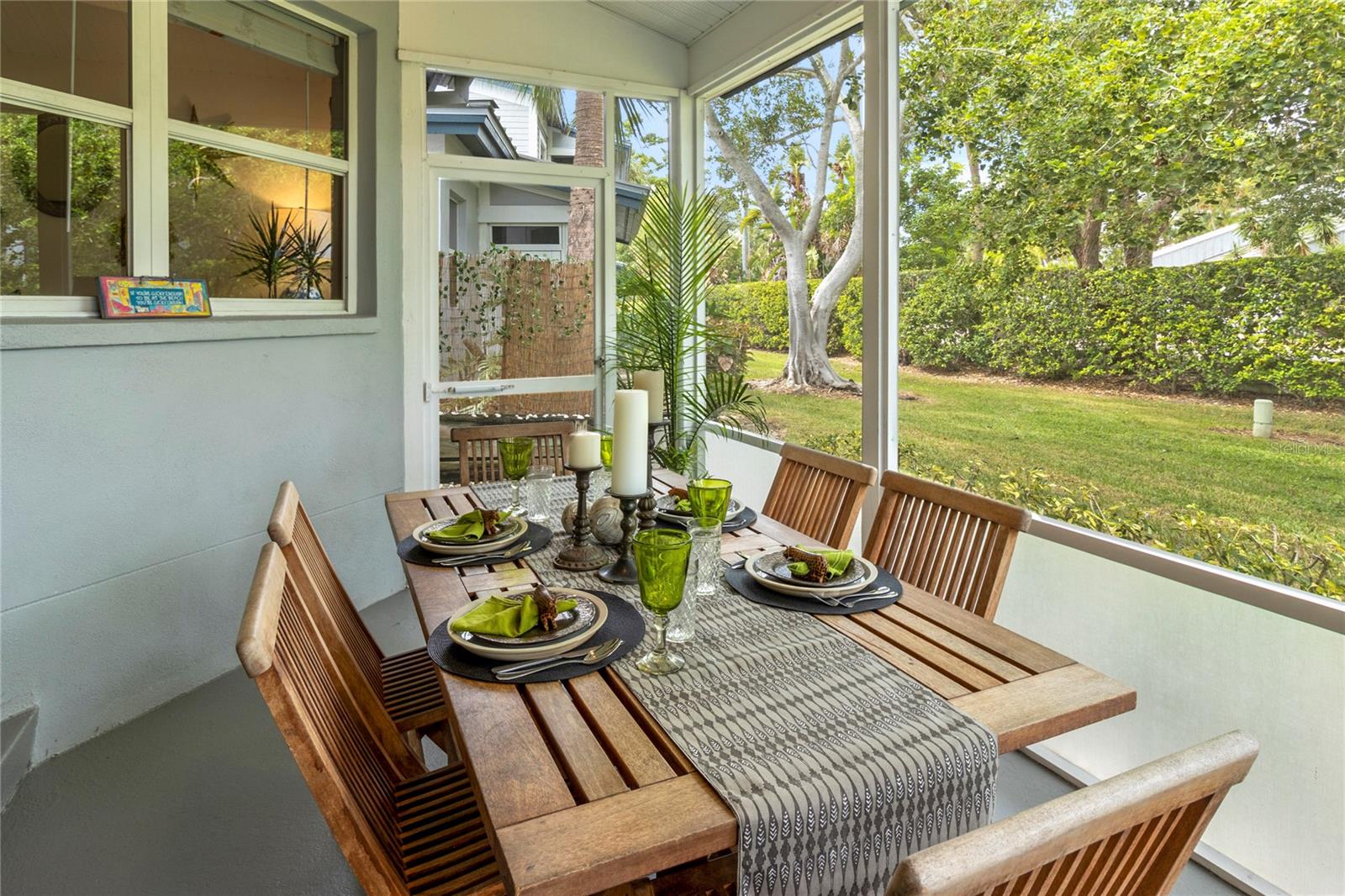 Image 34 of 42 For 1221 Siesta Bayside Drive 1221