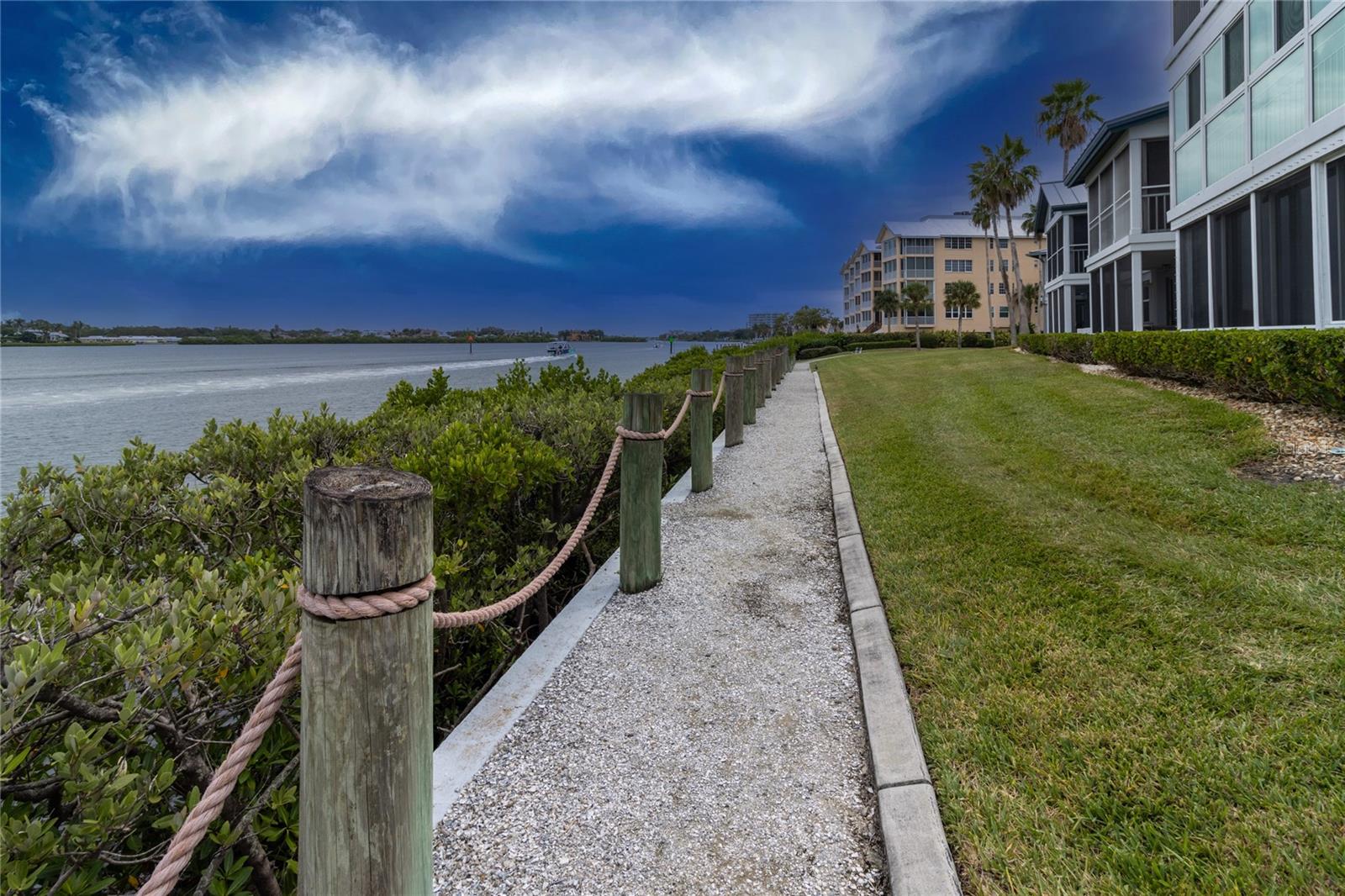 Image 41 of 42 For 1221 Siesta Bayside Drive 1221
