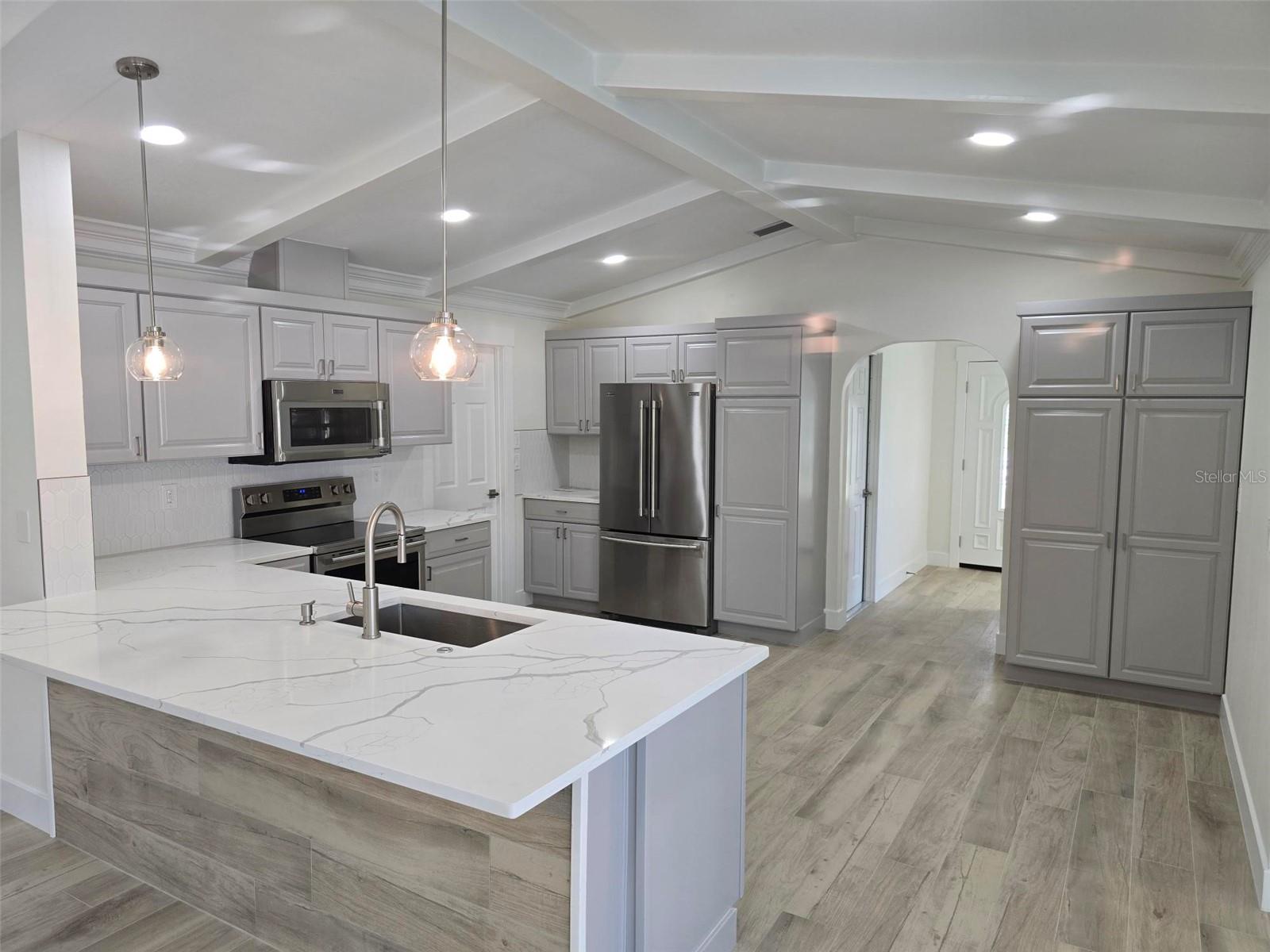 Image 19 of 57 For 2713 Hermitage Boulevard
